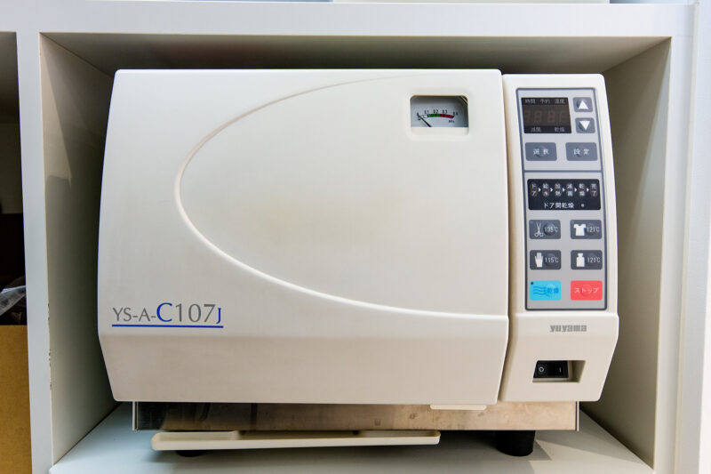 オートクレーブ（高圧蒸気滅菌器）