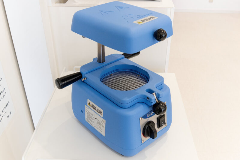 バキュームフォーマー